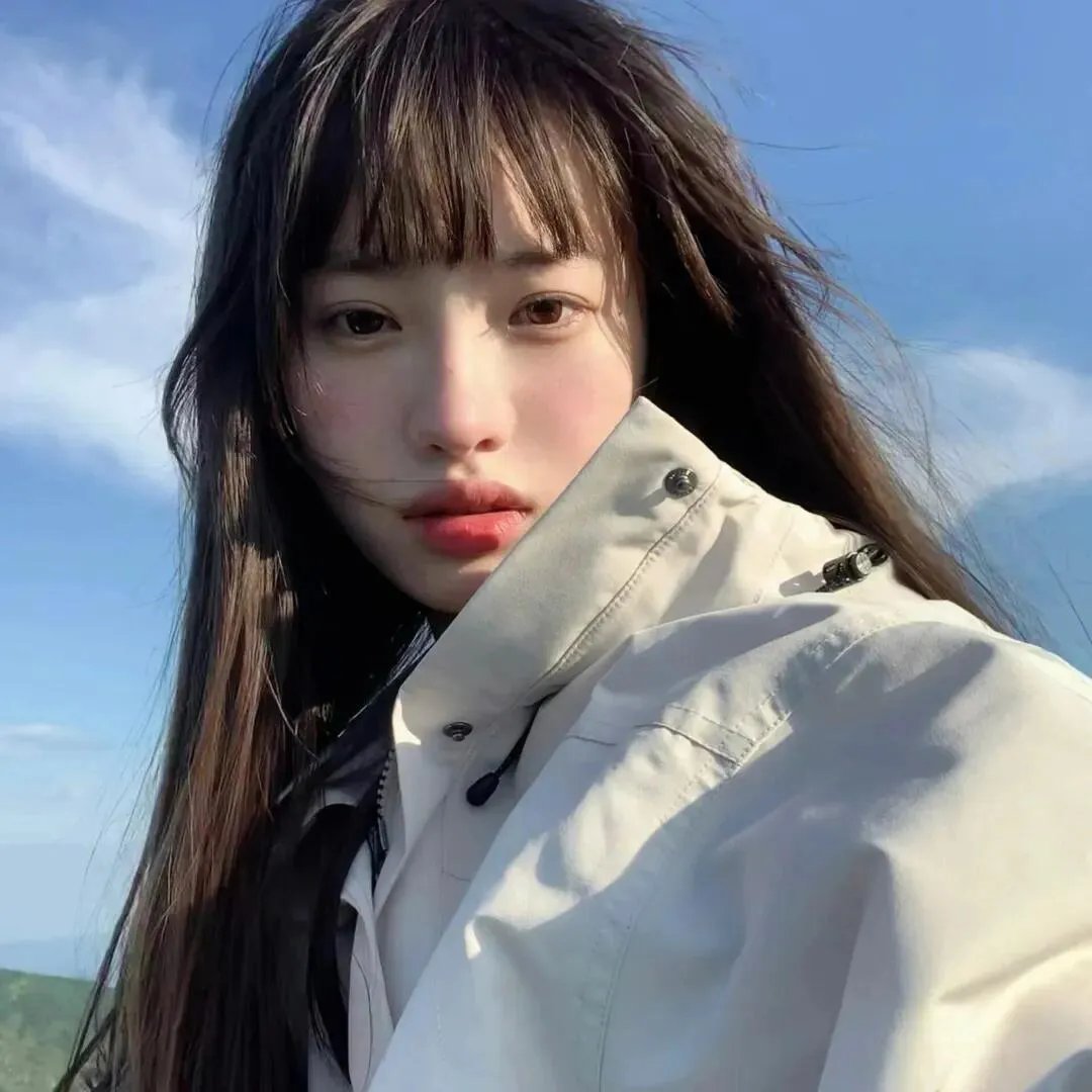 面对我